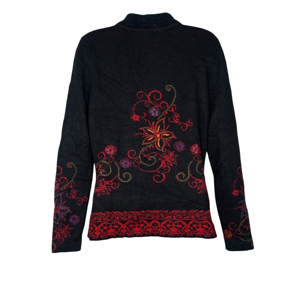 North Style Cardigan Black Floral Embroidered Metal Clasp Nordic Peruvian SMALL - Picture 4 of 14